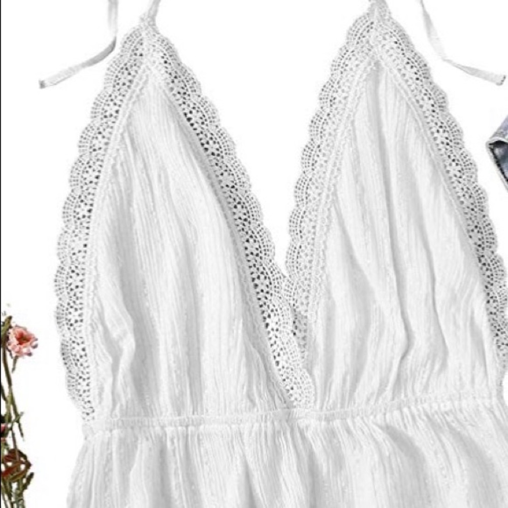 Women’s V Neck Halter Crop Top